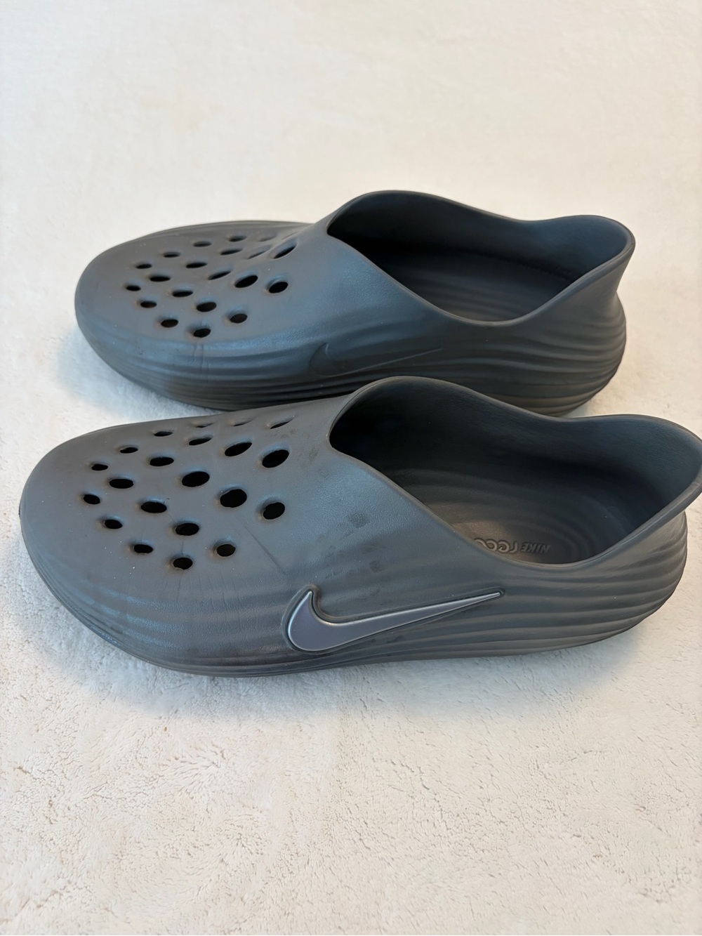 Nike ReactX Rejuven8 Slip On Shoes M11/W12 - Picture 4 of 9